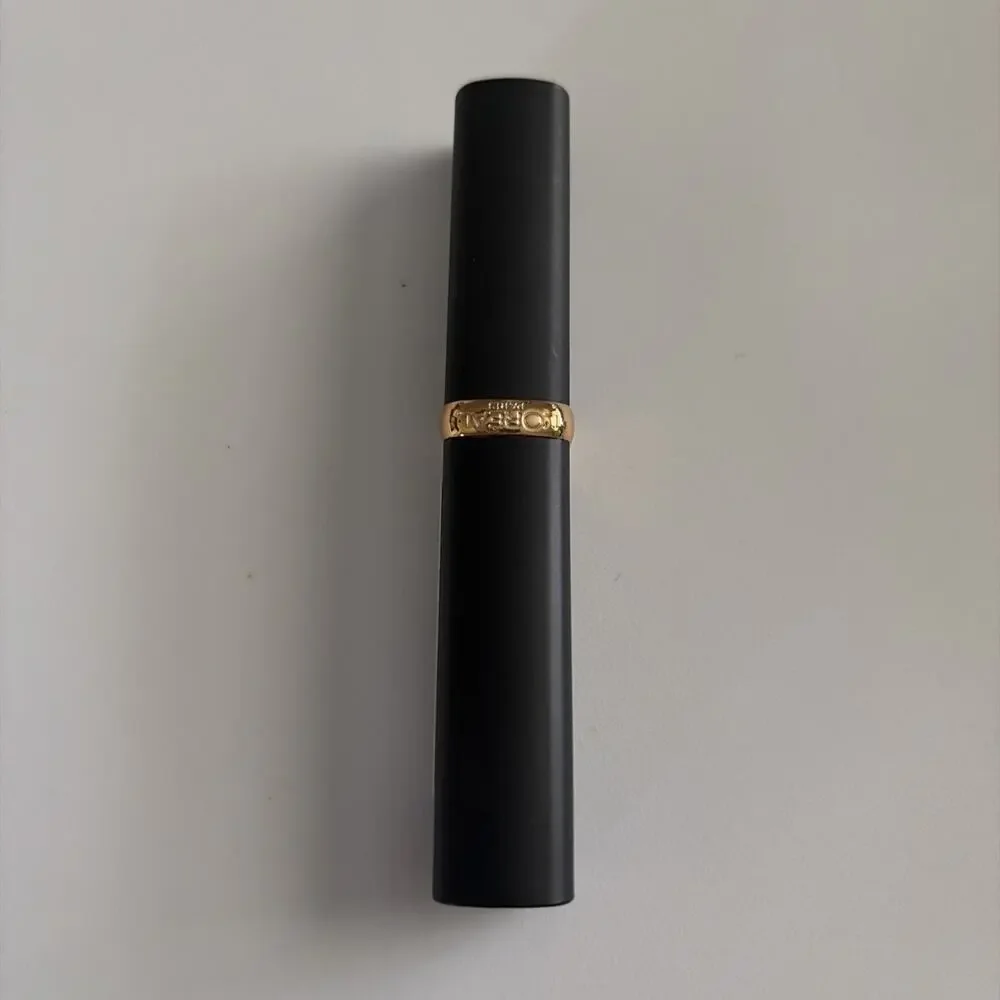 L'OREAL COLOUR RICHE LIPSTICK 183 Le carmin NEW O.06 Makeup